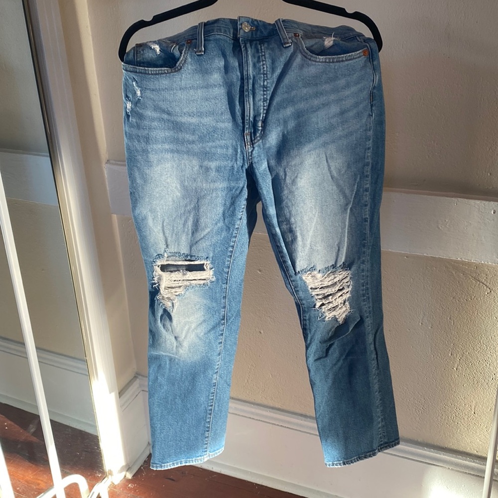 Madewell Perfect Vintage Jean size 30 distressed